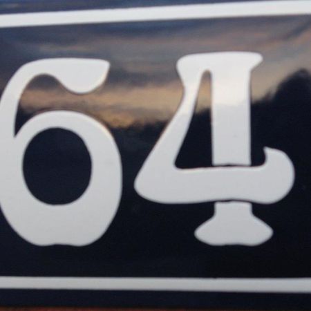 Hôtel Number 64 à Salisbury Extérieur photo